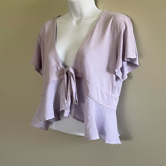 Free People Knot Me Tee in Lilac NWOT - Picture 6 of 10